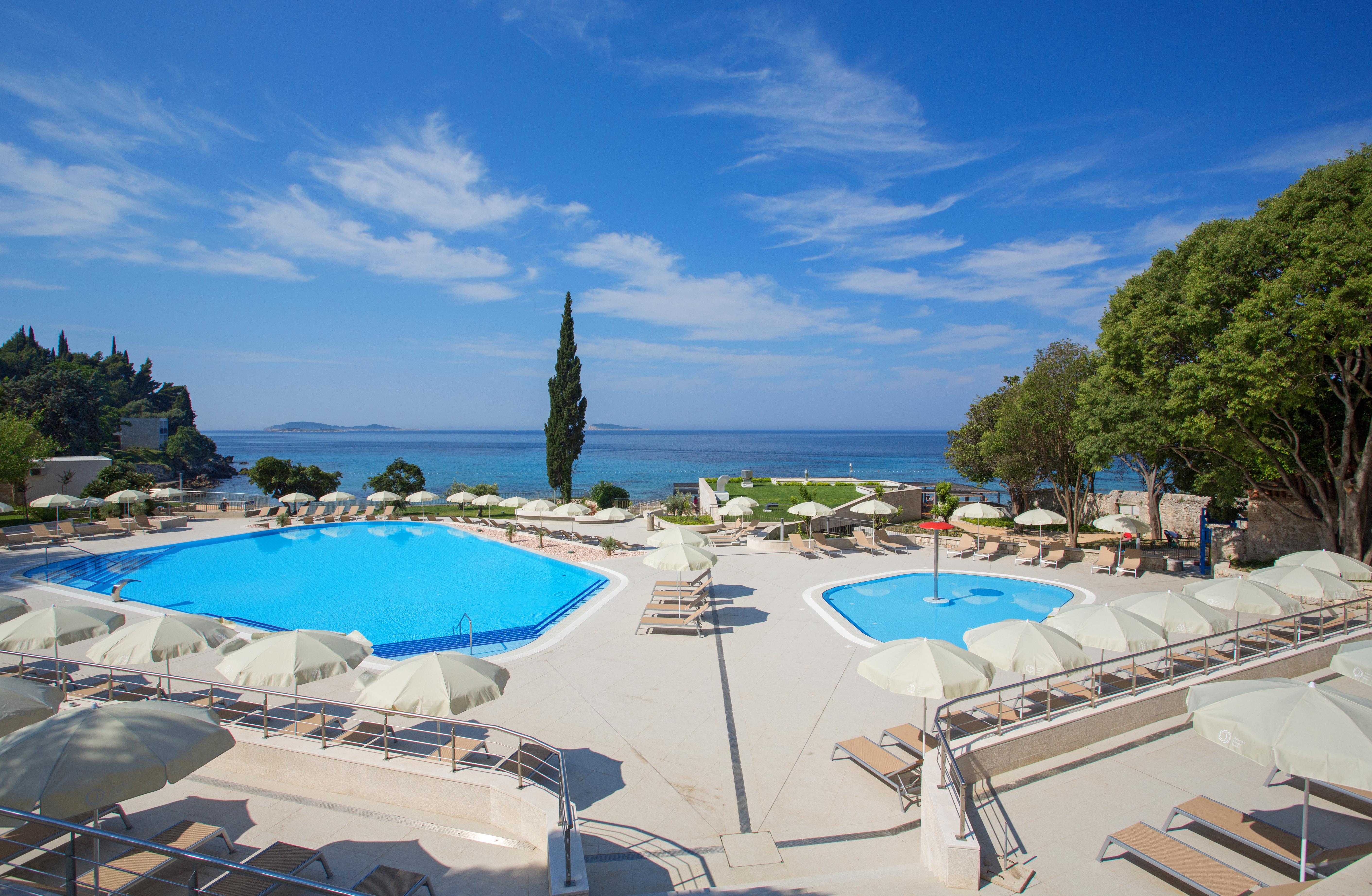 Hotel Млини Екстер'єр фото